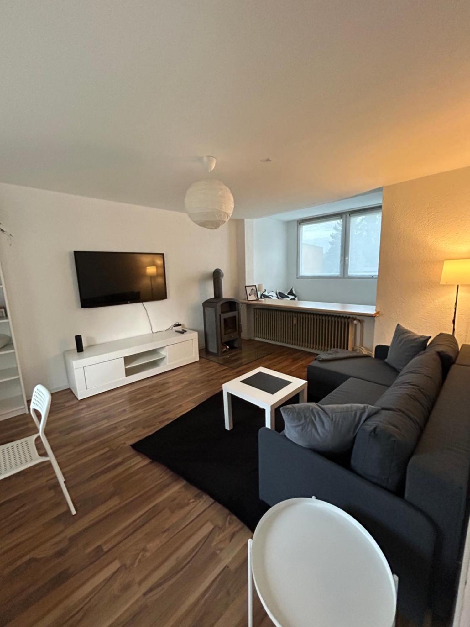 Am Fulda-Ufer Appartement Kassel Buitenkant foto